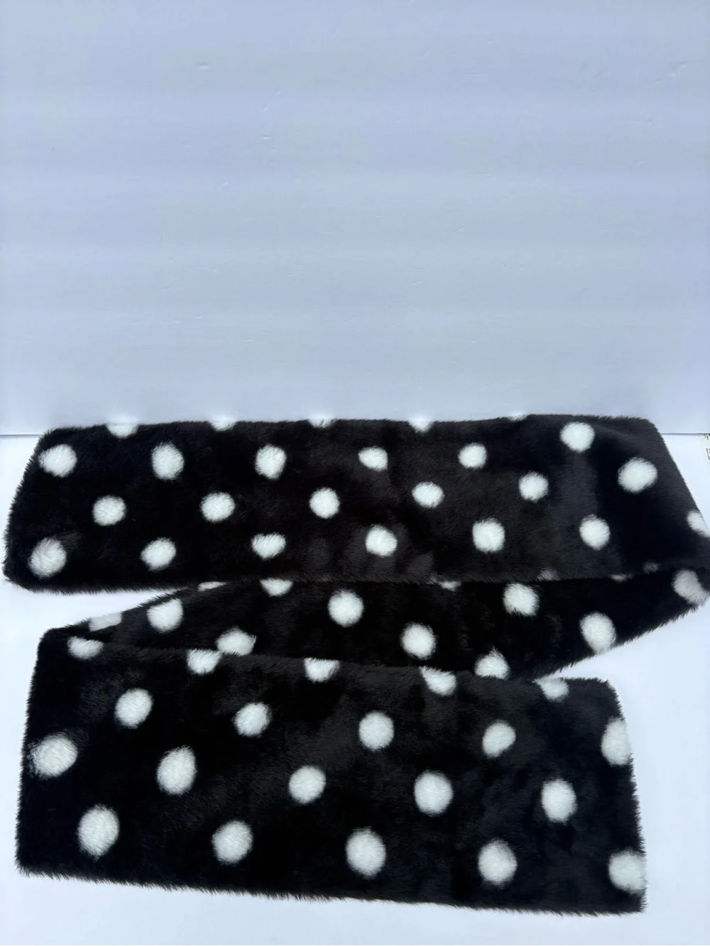 NWOT Anthropologie Unreal Fur Polka Dot Scarf